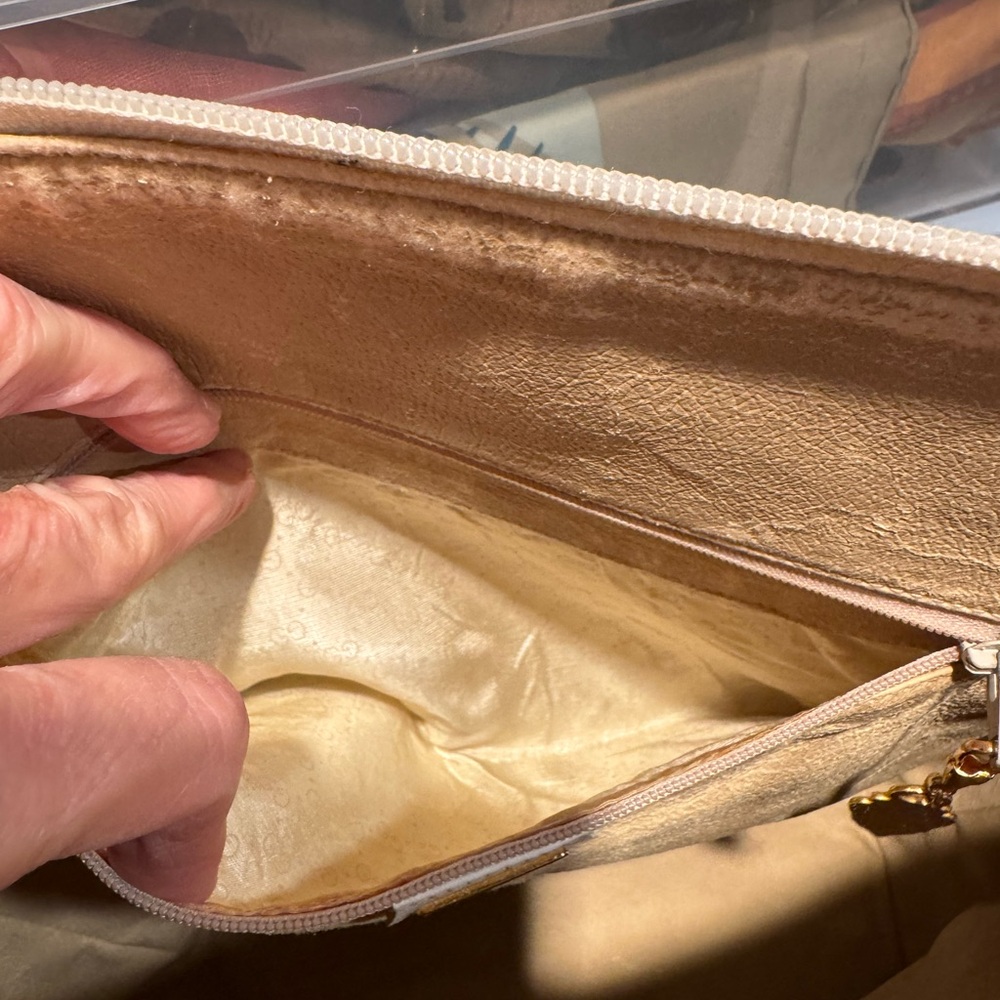 Authentic, vintage Gucci Flora handbag - Picture 11 of 12